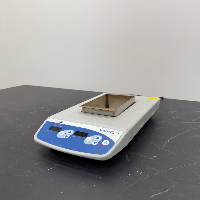 This is a VWR Digital Heat Block image 1